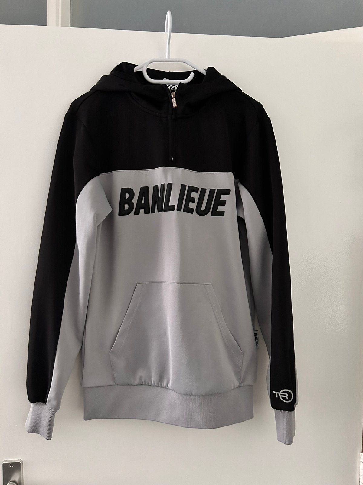 Banlieue hoodie zwart/grijs - Zo goed als nieuw, Ophalen of Verzenden, Zo goed als nieuw