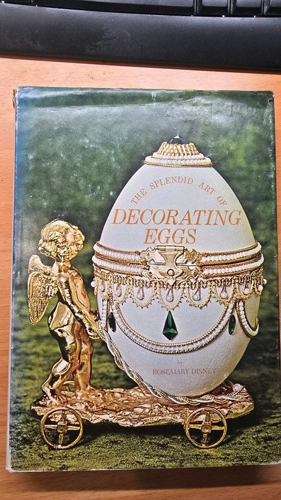 The Splendid Art of Decorating Eggs - Rosemary Disney, Rosemary Disney, Ophalen of Verzenden, Zo goed als nieuw, Overige onderwerpen