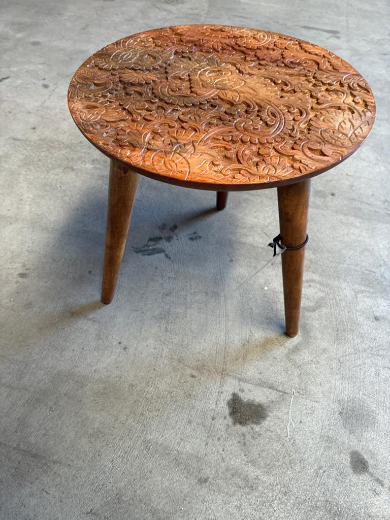 Handgesneden bijzettafel - Rond houtsnijwerk, Gebruikt, Rond, Minder dan 50 cm, Ophalen of Verzenden