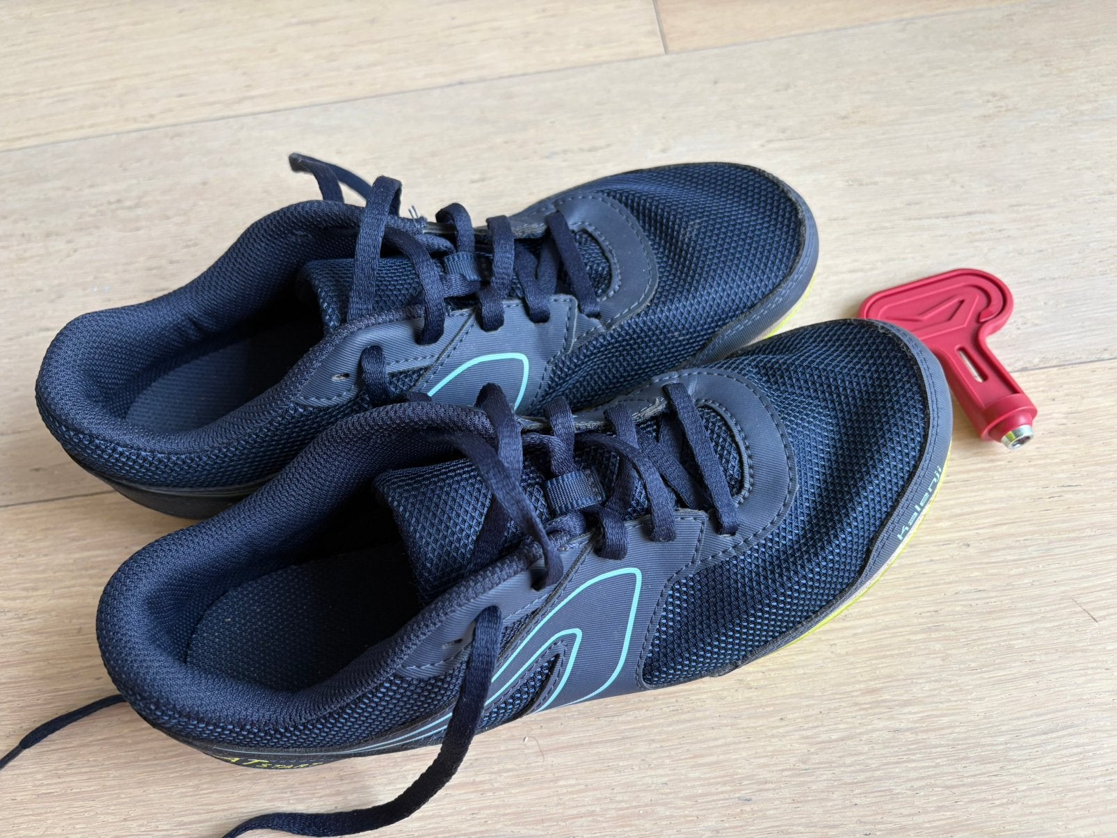 Kalenji Spikes - maat 39, Sport en Fitness, Loopsport en Atletiek, Overige merken, Gebruikt, Ophalen of Verzenden, Spikes