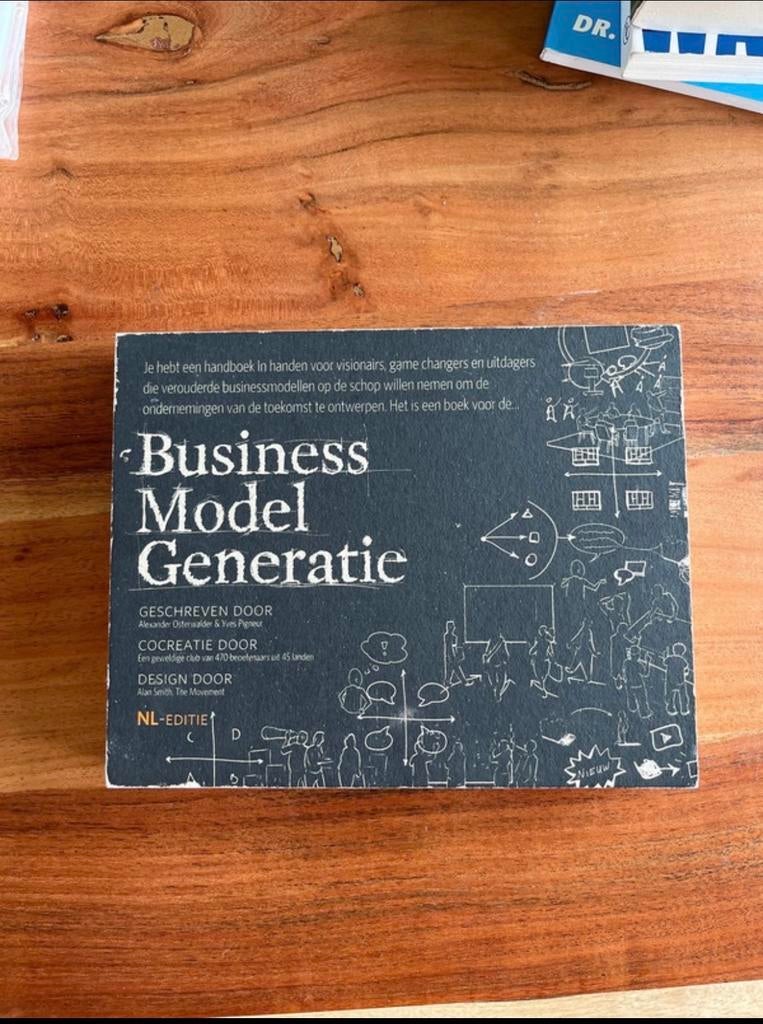 Business Model Generatie - Alexander Osterwalder & Yves Pign, Telecommunicatie, Mobiele telefoons | Batterijen en Accu's, Verzenden