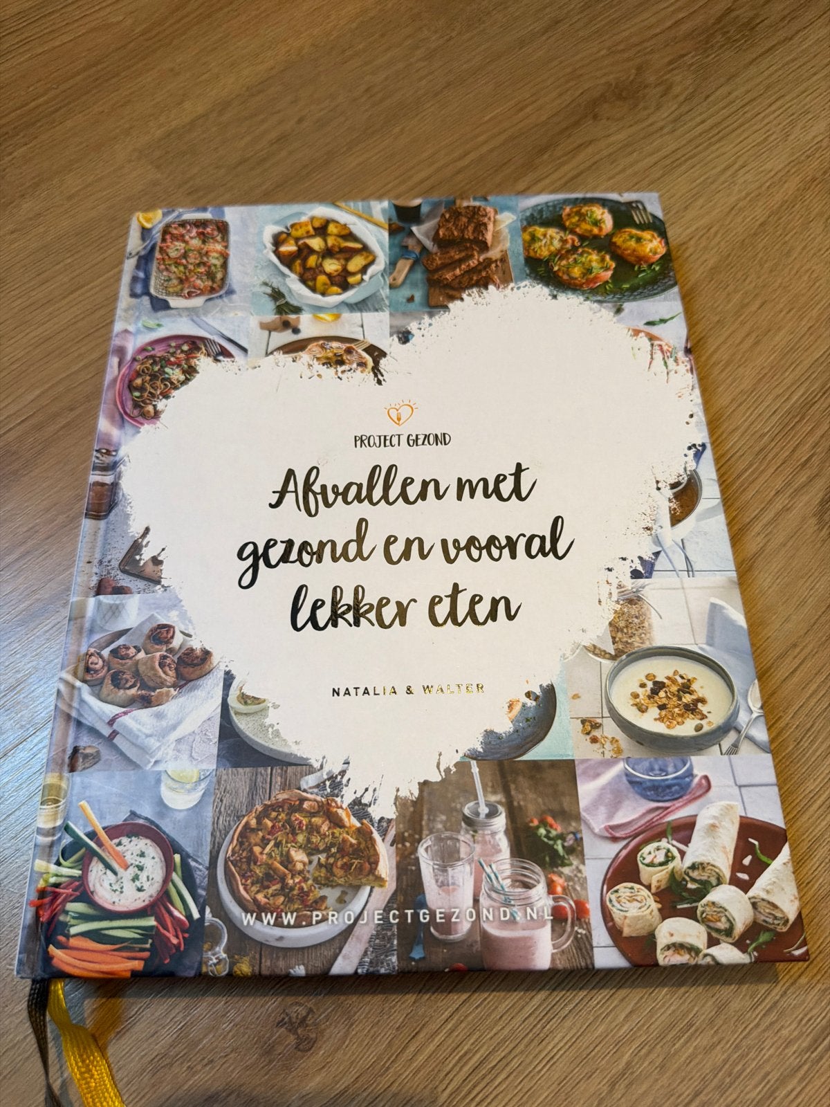 Project Gezond: Afvallen met gezond en vooral lekker eten, Boeken, Kookboeken, Voorgerechten en Soepen, Ophalen of Verzenden, Zo goed als nieuw
