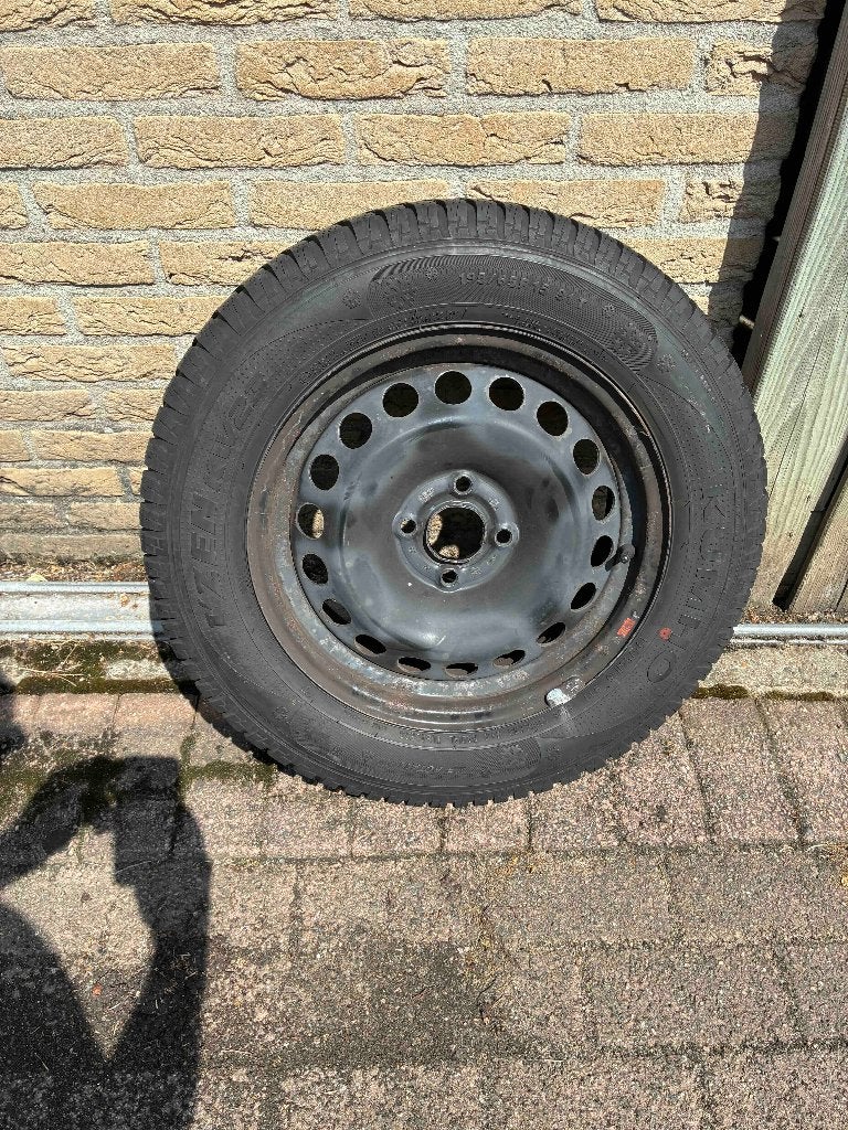 Winterbanden 195/65R15 ️ op stalen velg, Ophalen, Gebruikt, 15 inch, Winterbanden