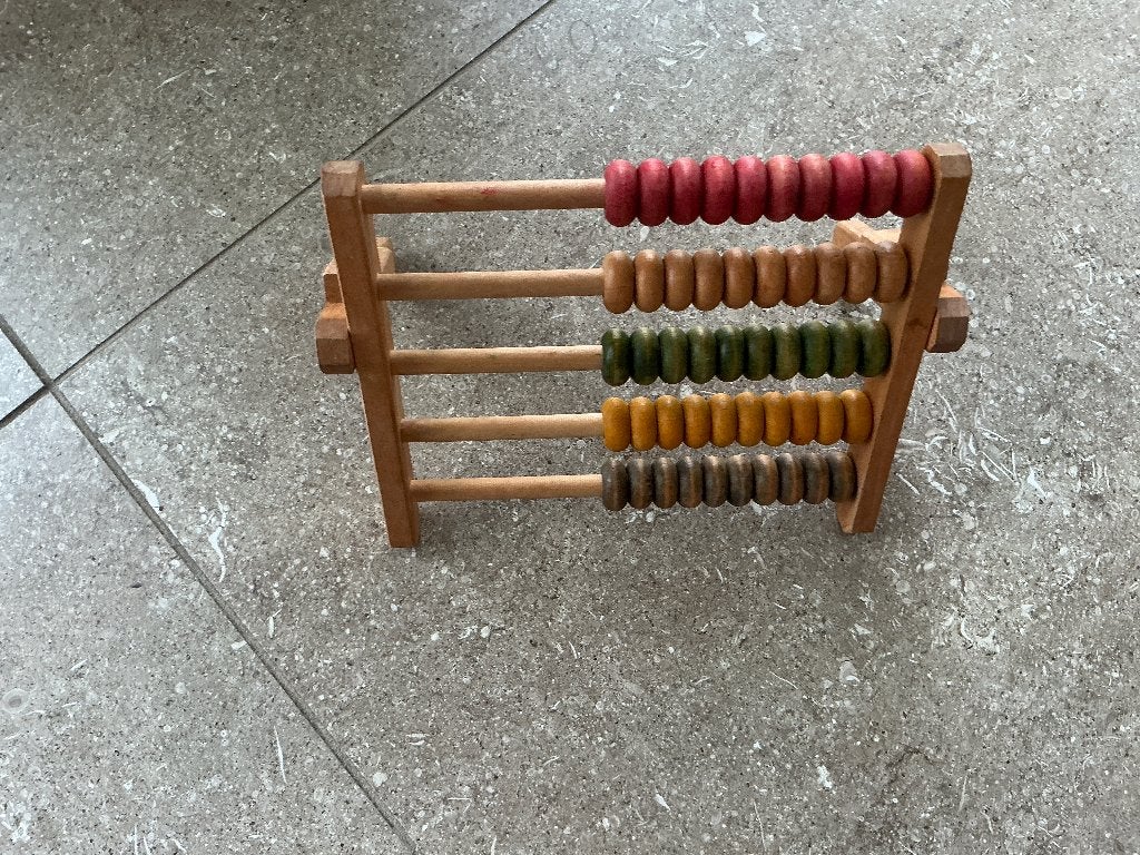 Vintage houten telraam of abacus - 5 rijen gekl kralen (KWF), Ophalen of Verzenden, Gebruikt, Ontdekken