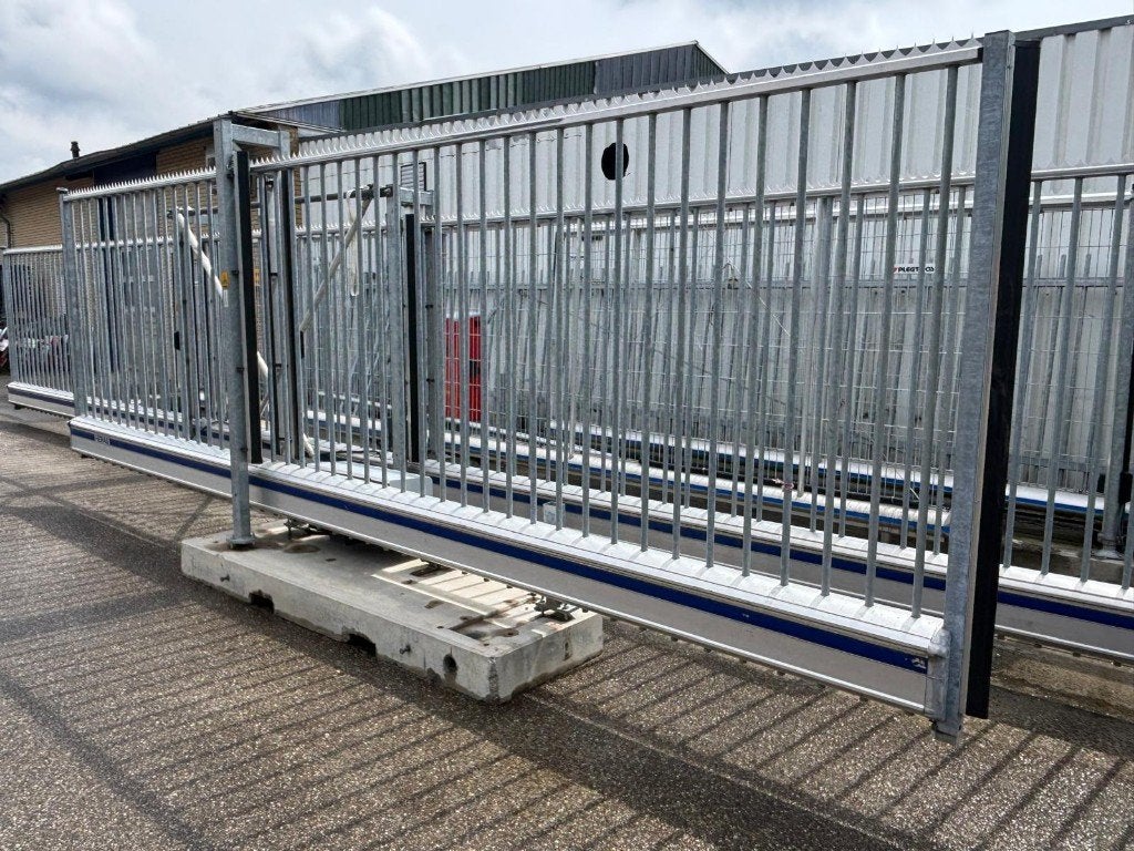 Z.g.a.n. Heras elektrische schuifpoort, Ophalen of Verzenden