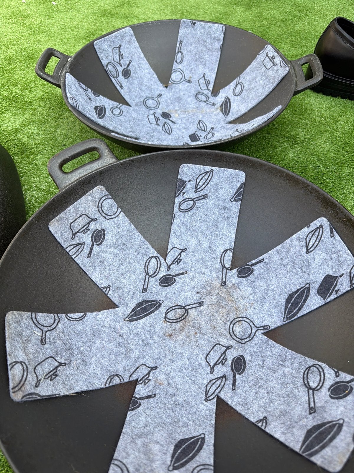 Gietijzeren Pannenset - Wok en Koekenpan, Ophalen, Gebruikt, Gietijzer, Pannenset