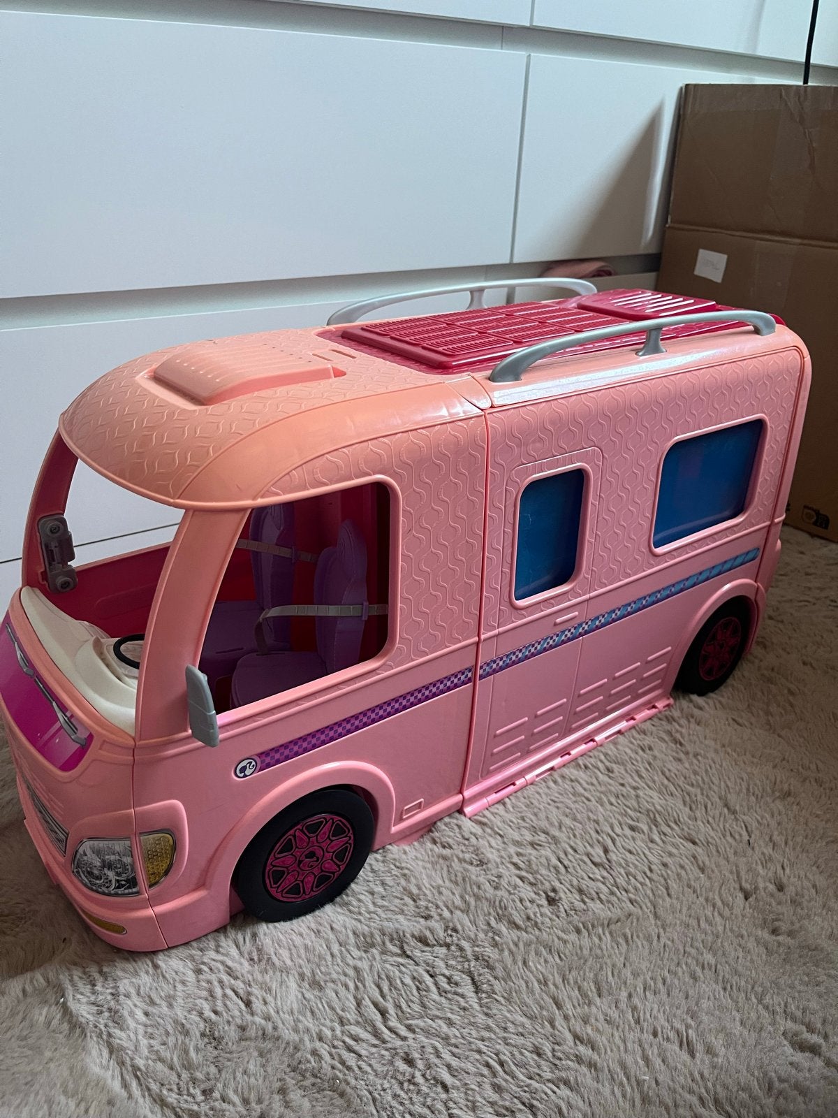 Barbie Camper met Zwembad en Accessoires, Ophalen, Gebruikt, Meisje