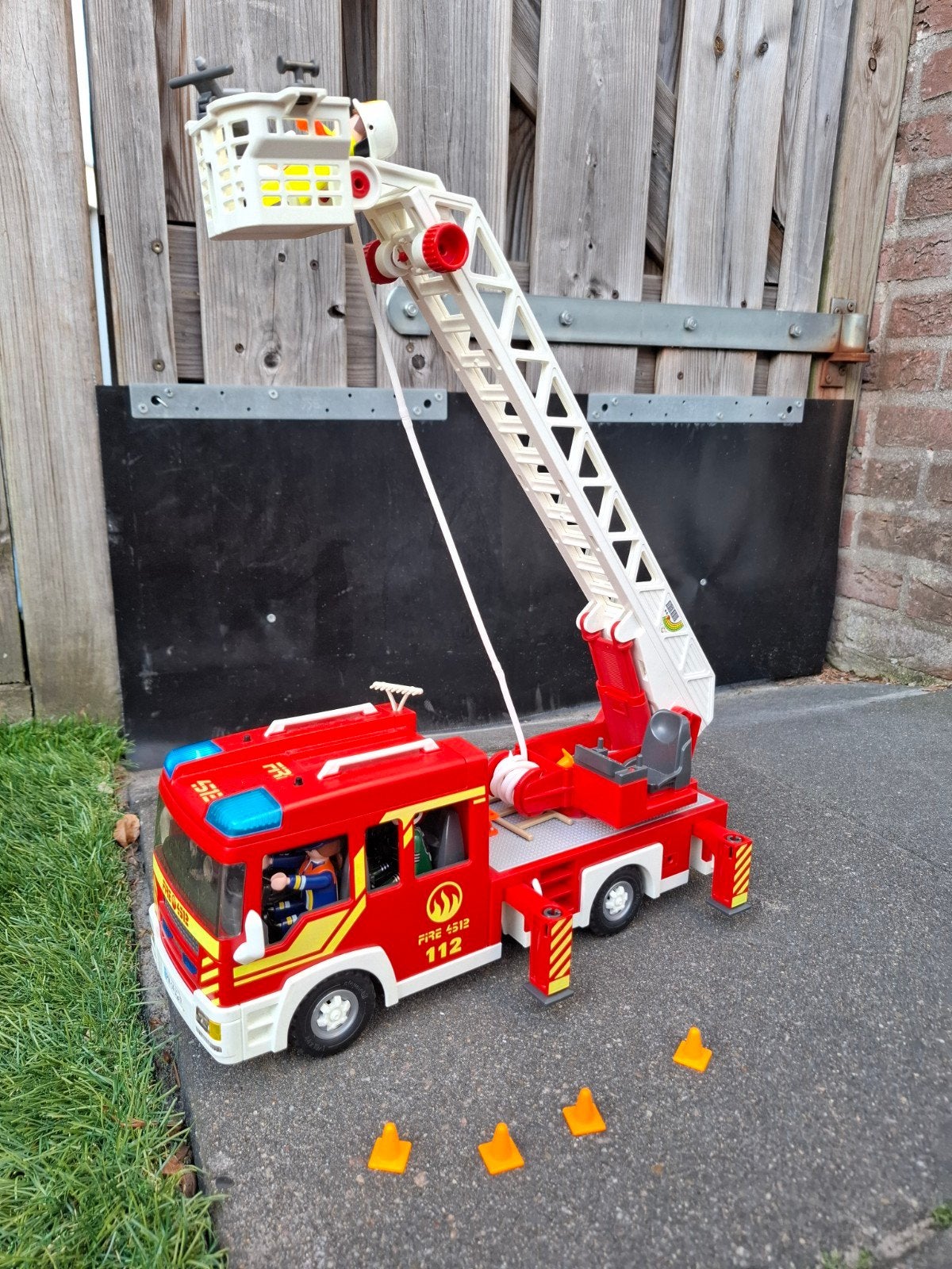 Playmobil Brandweerauto met werkende sirene en zwaailicht, Ophalen, Gebruikt, Jongen of Meisje