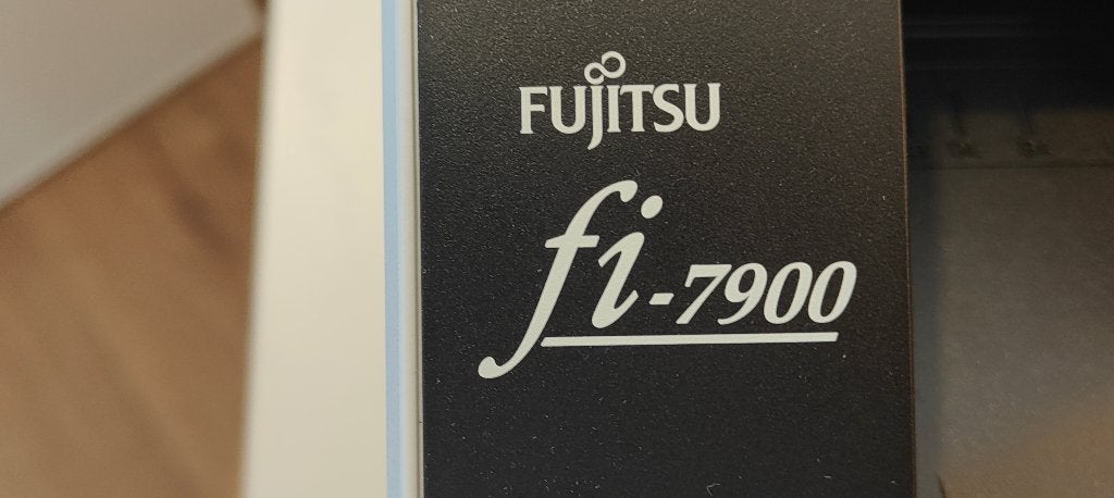 Fujitsu fi-7900-scanner te koop, Ophalen, Zo goed als nieuw, Documentscanner, Windows