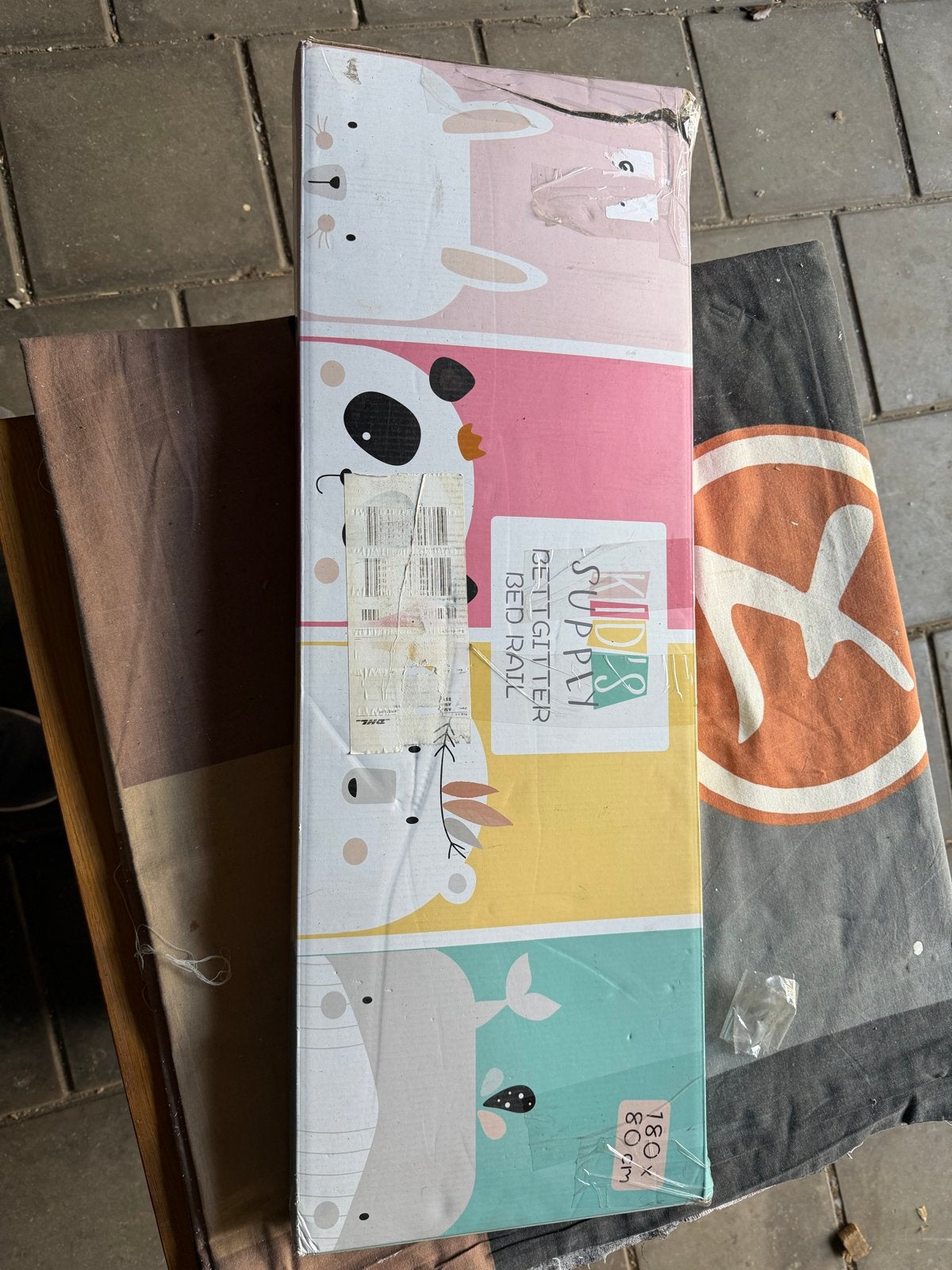 Nieuw bedrekje 180x80cm - Nooit gebruikt, Ophalen, Nieuw, 180 cm of meer, 70 tot 85 cm