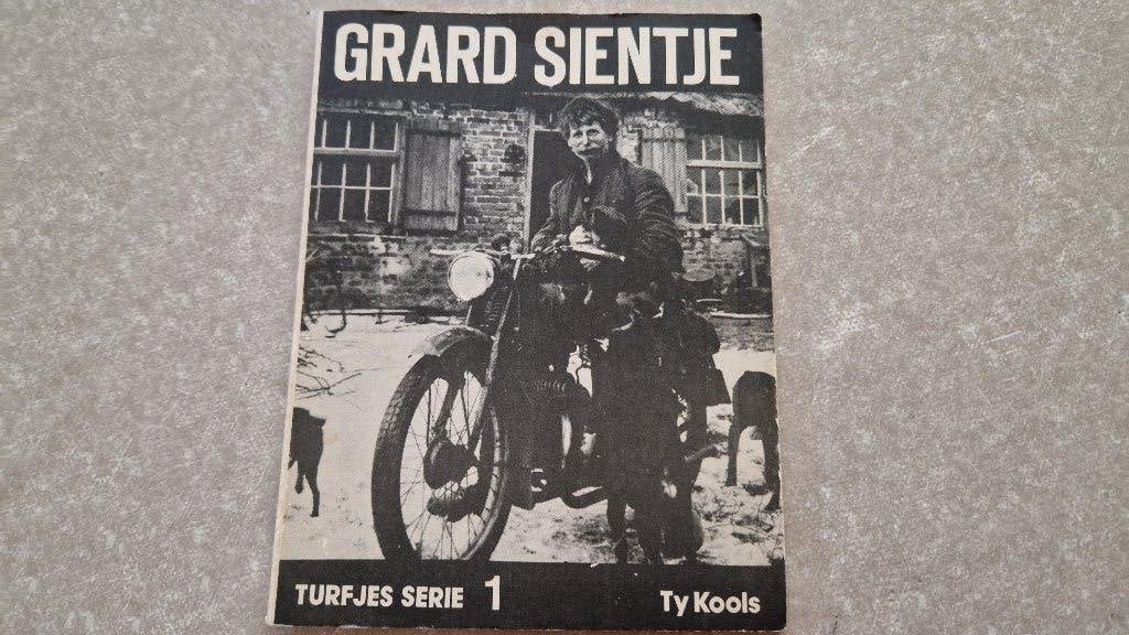 oud boekje uit deurne grard sientje, Ophalen of Verzenden, Gelezen
