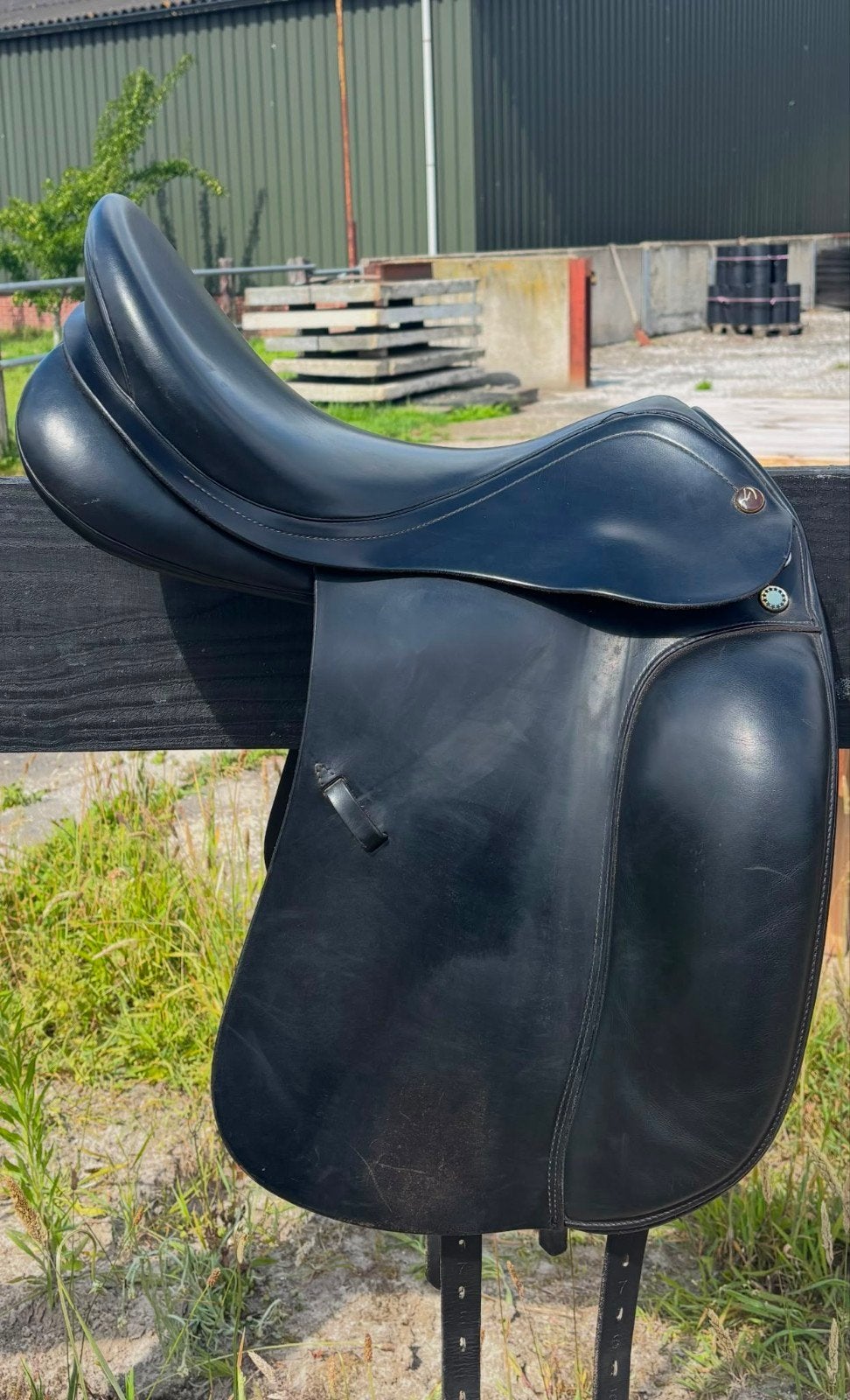 Prestige top dressage 17 inch, Dieren en Toebehoren, Paarden en Pony's | Zadels, L (17.5 inch), Gebruikt, Dressuur, Prestige