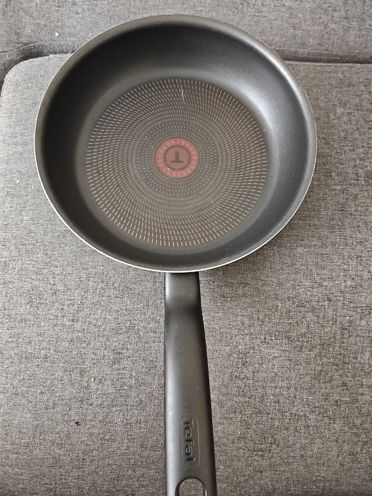 hapjes pan Tefal 26 cm, Ophalen