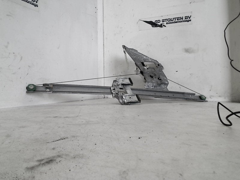 Raammechaniek Elek Links Voor + MOTOR Sprinter 2010, Gebruikt, Mercedes-Benz AG, Mercedes-Benz, Mercedesstraße 120, Stuttgart 70372, , Duitsland