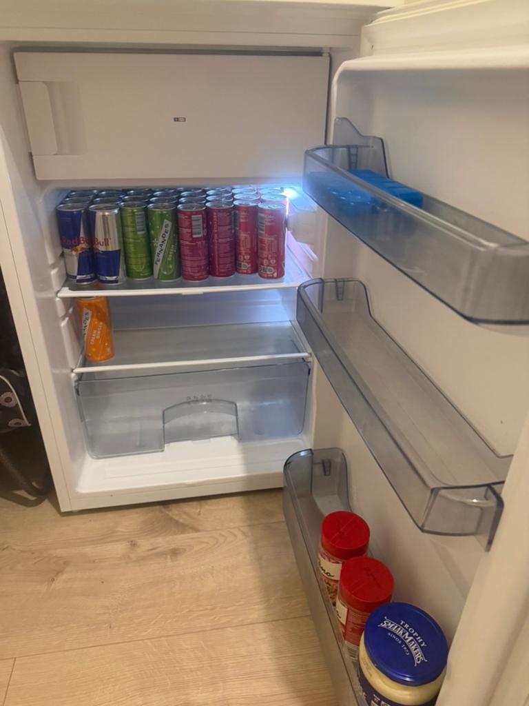 Etna koelkast - Compact en functioneel, Gebruikt, 75 tot 100 liter, 45 tot 60 cm, Met vriesvak