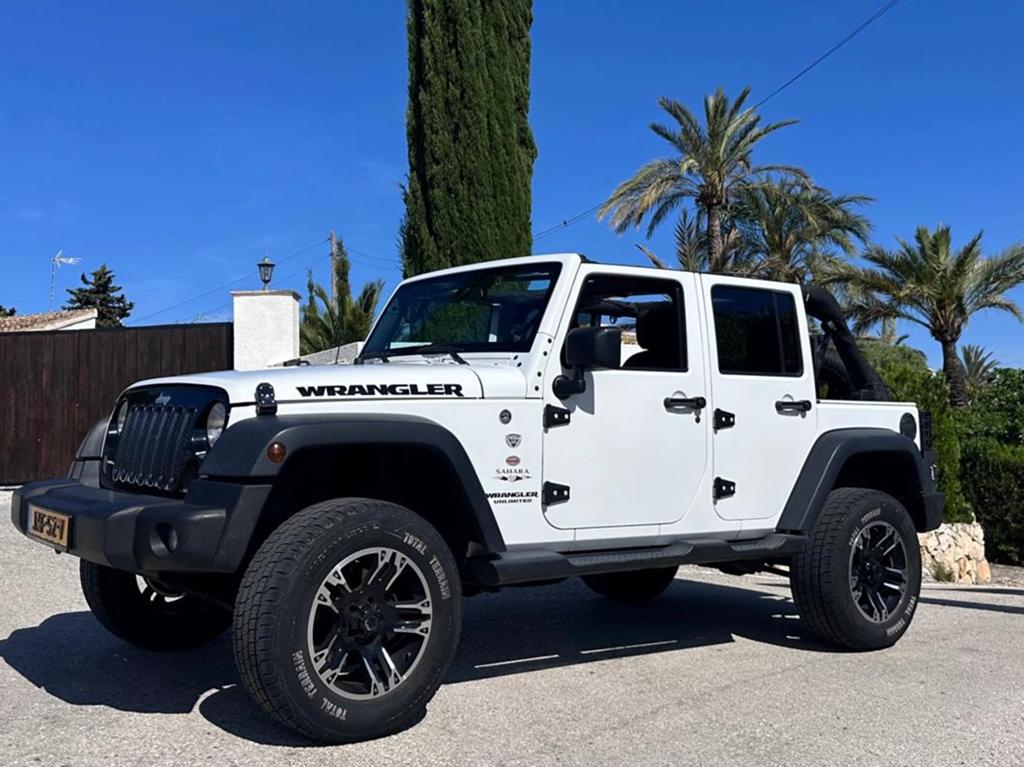 ‼️JEEP WRANGLER JK 3.6 V6 SAHARA 284PK TREKGEWICHT 3500KG‼️, Automaat, Stof, Wit, Bedrijf