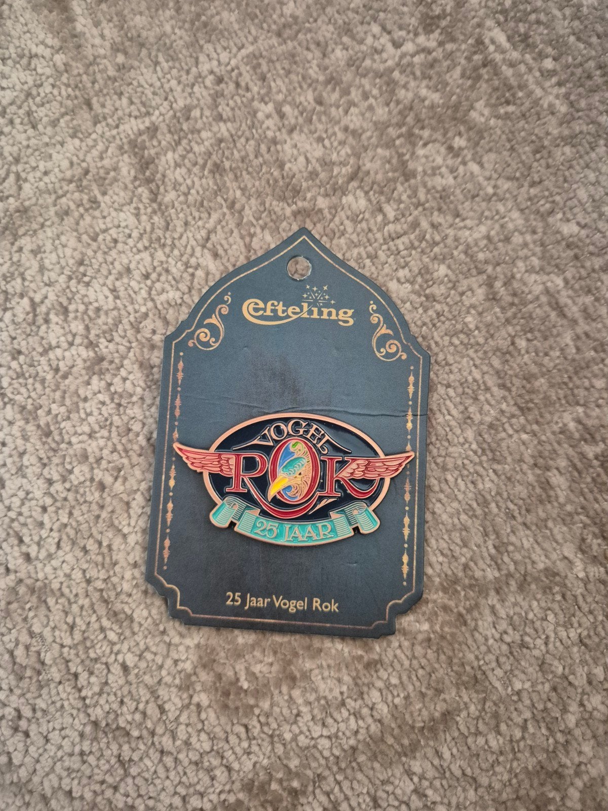 Efteling Pin Vogelrok, Verzamelen, Efteling, Ophalen of Verzenden, Zo goed als nieuw, Button of Speldje