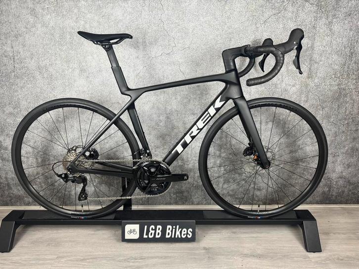 Nieuw! Trek Madone SL5 Gen 8 Shimano 105 12 Speed Maat S, Fietsen en Brommers, Fietsen | Racefietsen, Overige merken, 28 inch