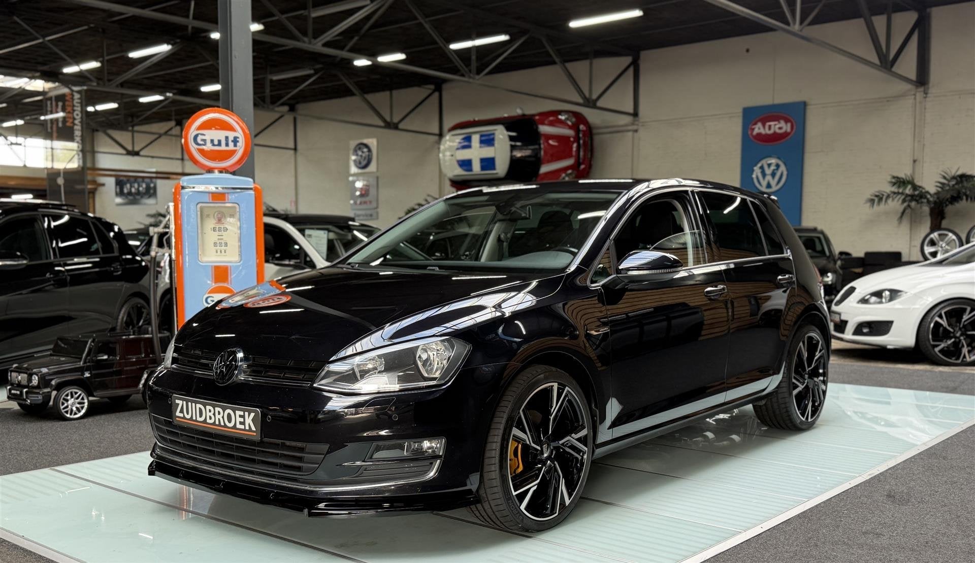 Volkswagen Golf 1.4 TSI R-Line Maxton | Navi | 5-Drs | Clima, Gebruikt, 4 cilinders, Zwart, Origineel Nederlands
