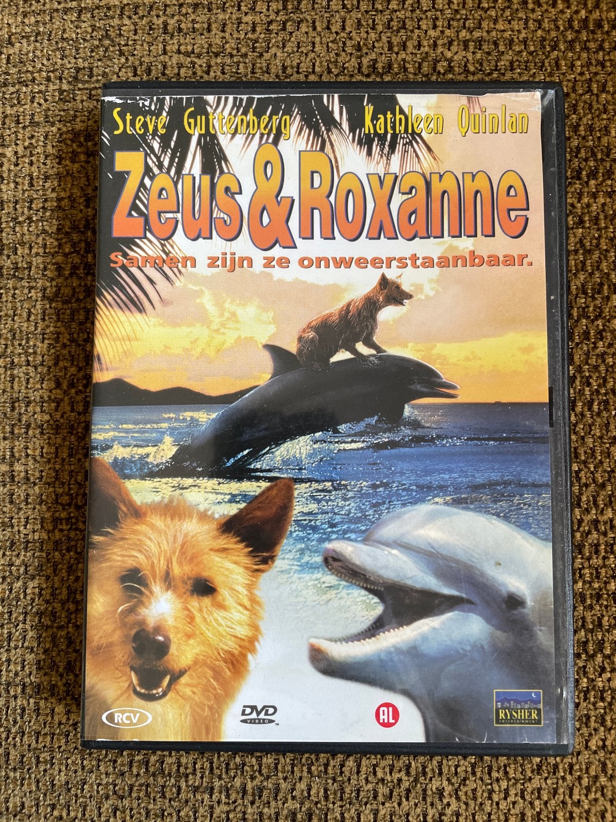 Zeus & Roxanne dvd - Een hond en een dolfijn, Bonusmateriaal, Alle leeftijden, Nederlands, Zo goed als nieuw