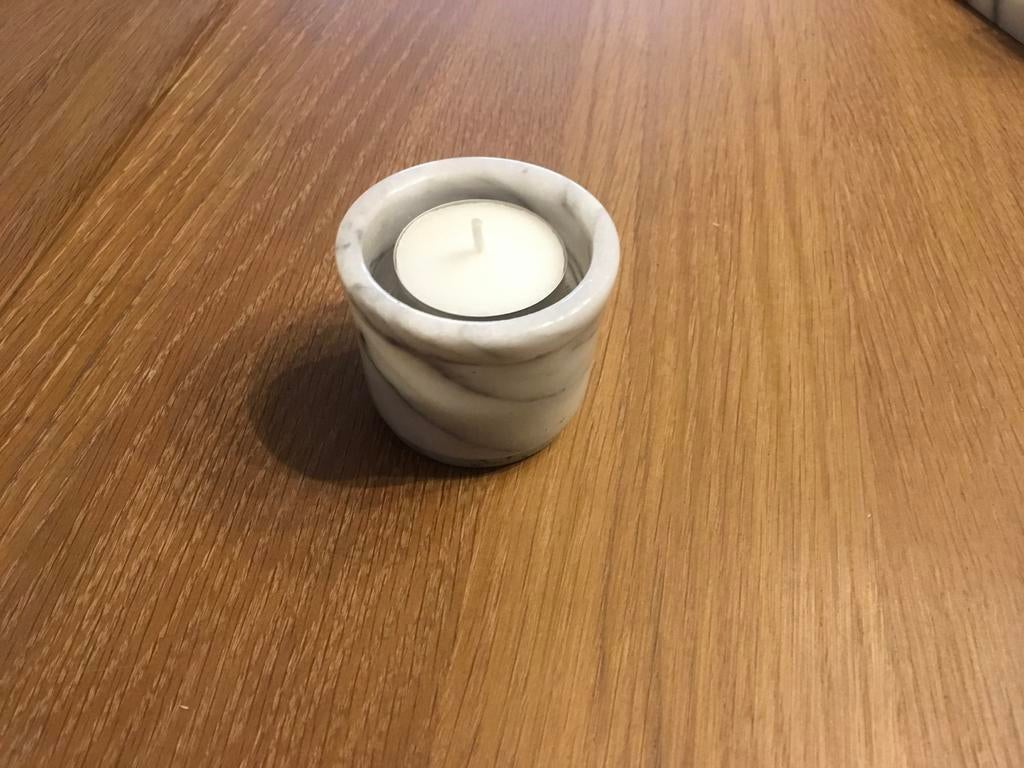 Marmeren waxinelichthouder - Elegant en stijlvol, Huis en Inrichting, Woonaccessoires | Kandelaars en Kaarsen, Overige materialen