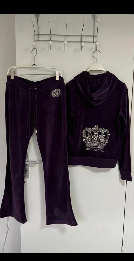 Juicy Couture Velvet Tracksuit – Plum – Crystal Crown Size S, Juicy Couture, Ophalen of Verzenden, Zo goed als nieuw, Maat 36 (S)