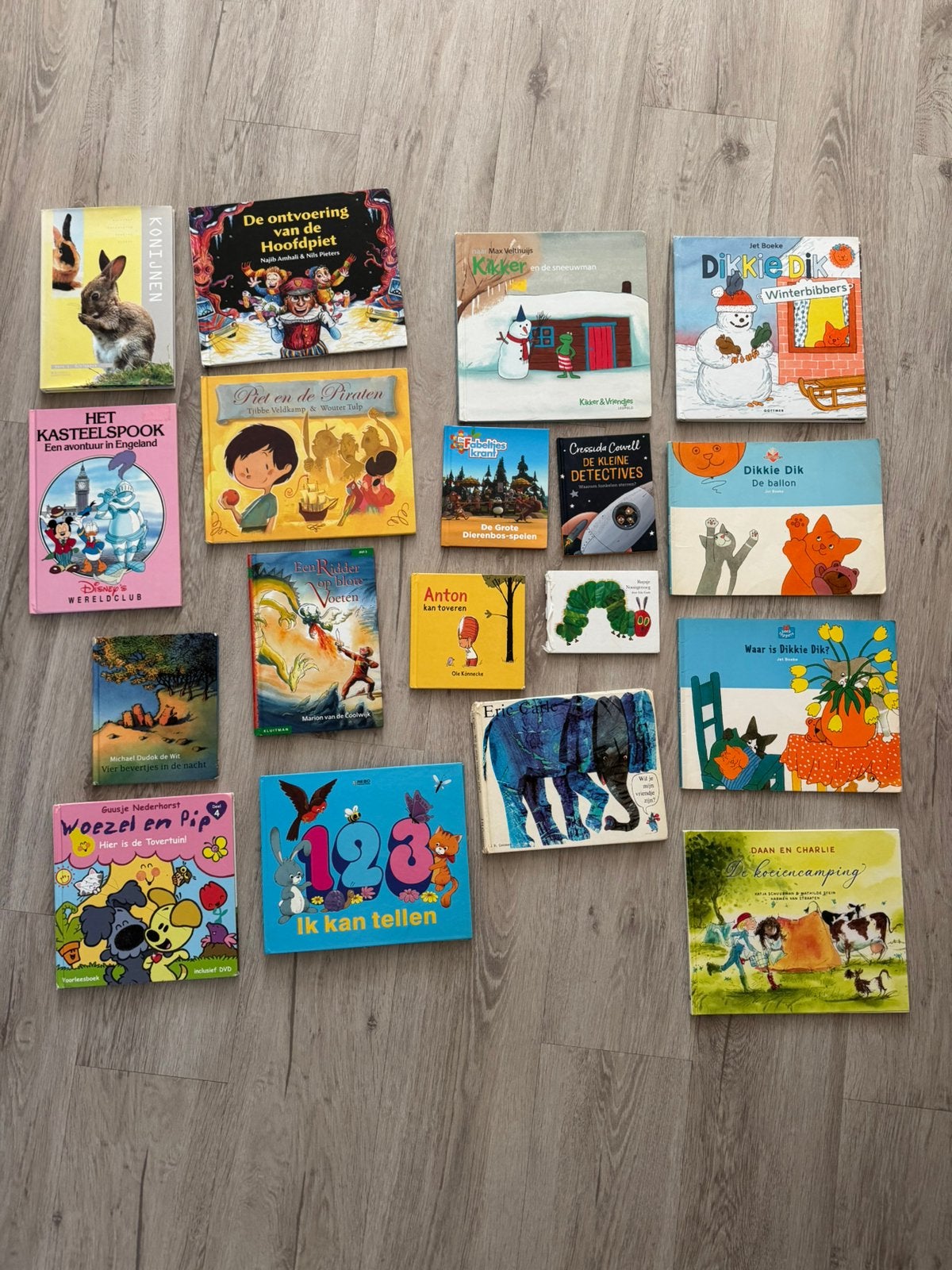 18 boeken, Ophalen of Verzenden, Gelezen, Fictie algemeen