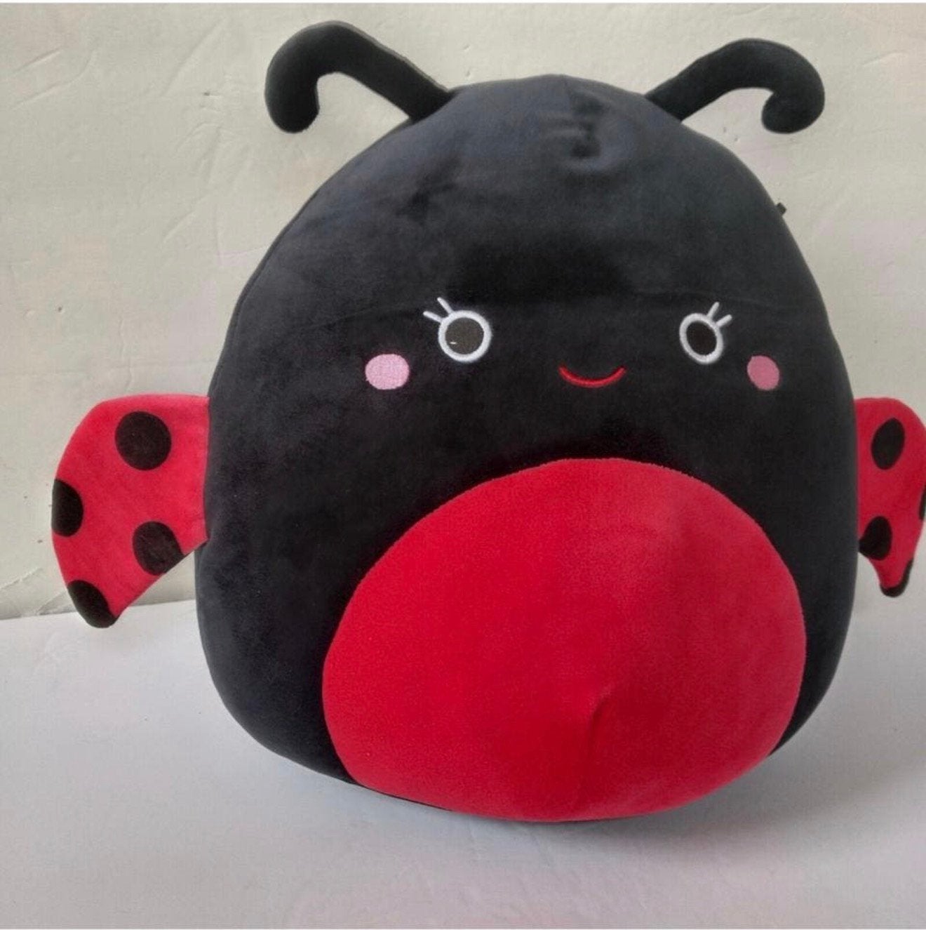 Squishmallow pluche 10” 27cm - Trudy het lieveheersbeestje, Overige typen, M, Ophalen of Verzenden, Zo goed als nieuw