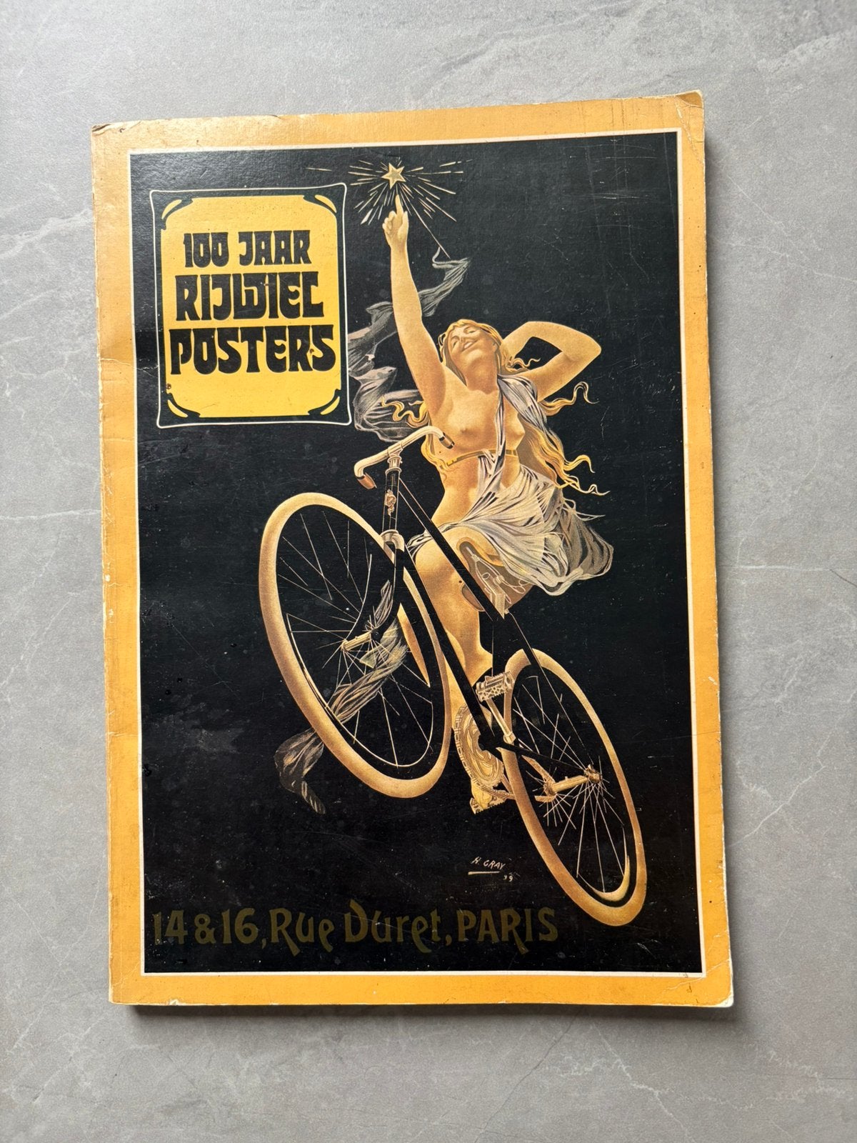 100 jaar rijwiel posters vintage boek met fietsreclames, Ophalen of Verzenden, Zo goed als nieuw, Overige onderwerpen