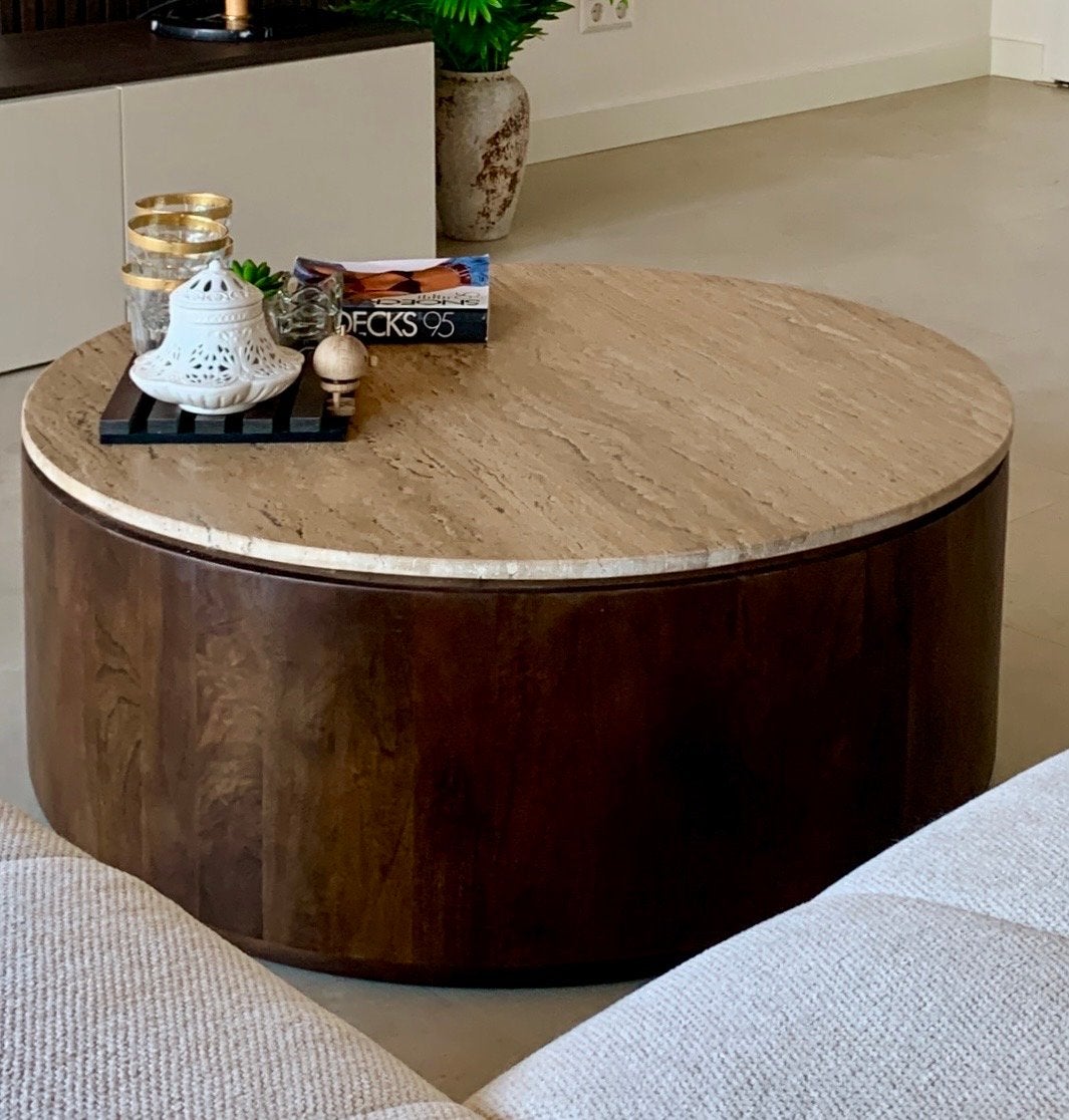 Ronde salontafel met travertin blad en houten onderstel, Ophalen, Rond, 50 tot 100 cm, Zo goed als nieuw