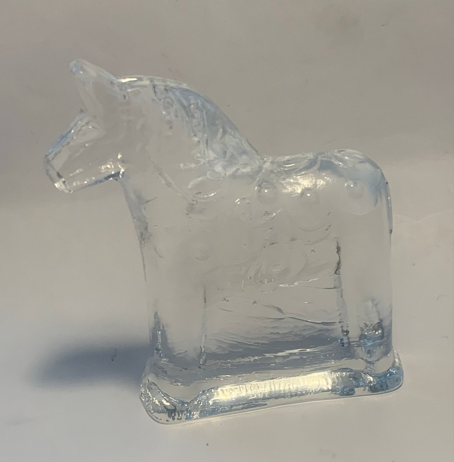 Glazen paardje - Dala paard - Scandinavisch design, Verzamelen, Beelden en Beeldjes, Ophalen of Verzenden, Zo goed als nieuw, Dier