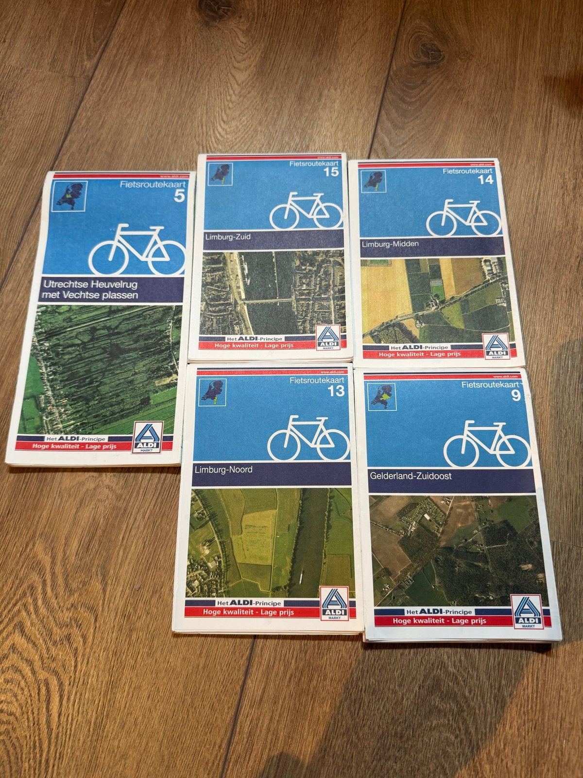 Fietsroutekaarten Aldi - Diverse routes, Overige merken, Fiets- of Wandelgids, Ophalen of Verzenden, Zo goed als nieuw