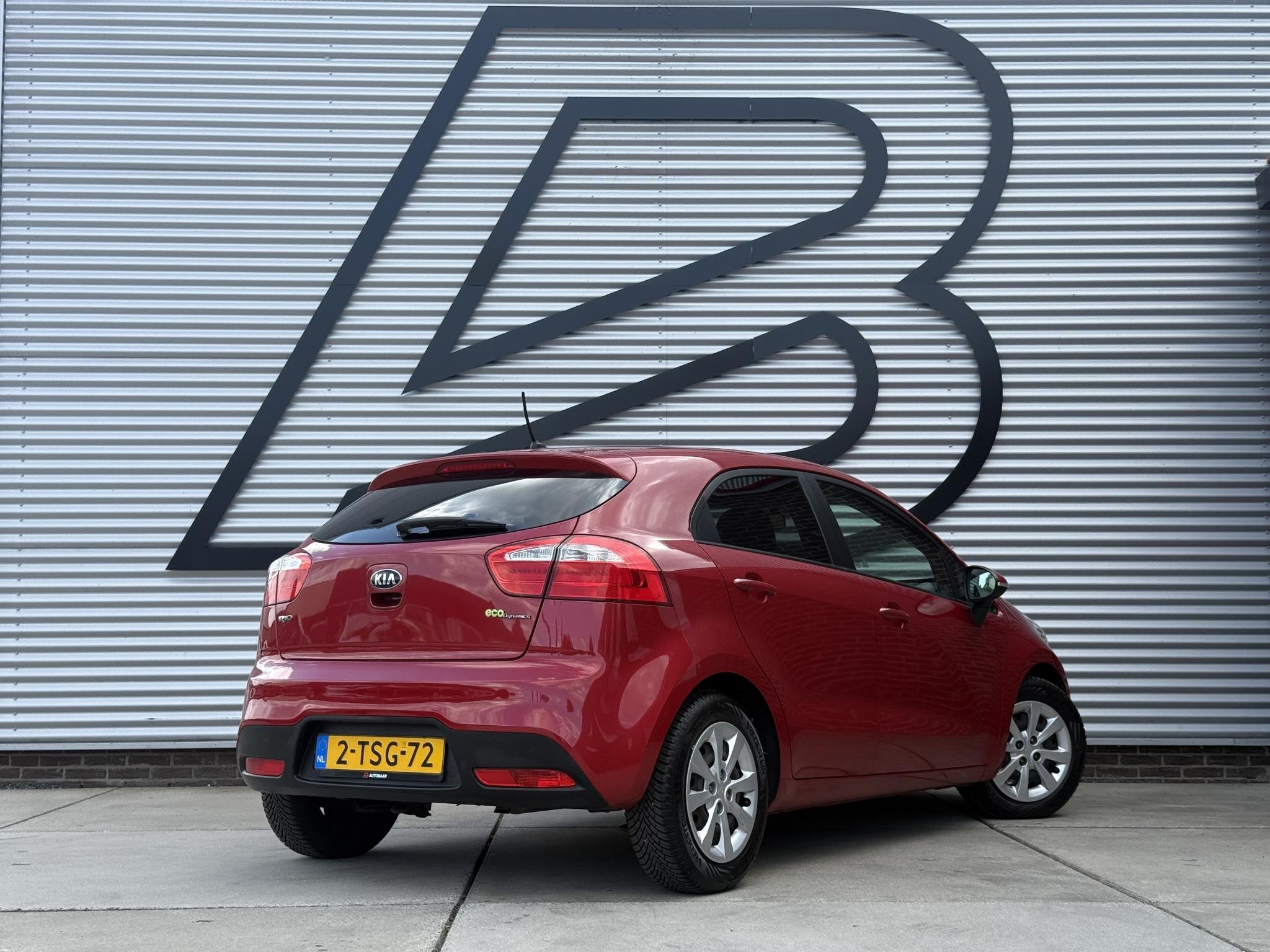 Kia Rio 1.2 CVVT World Cup Edition Airco|Cruise|Elektr. Rame, Auto's, Kia, 4 cilinders, Origineel Nederlands, Handgeschakeld, Rio