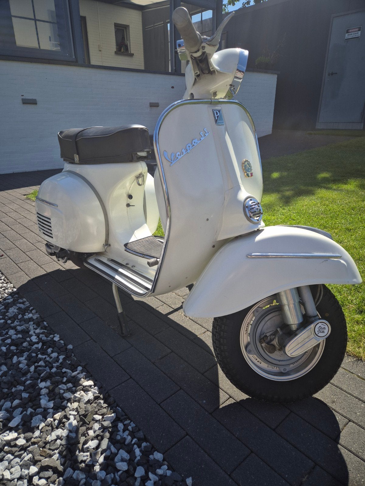 Vespa SS 180, Ophalen