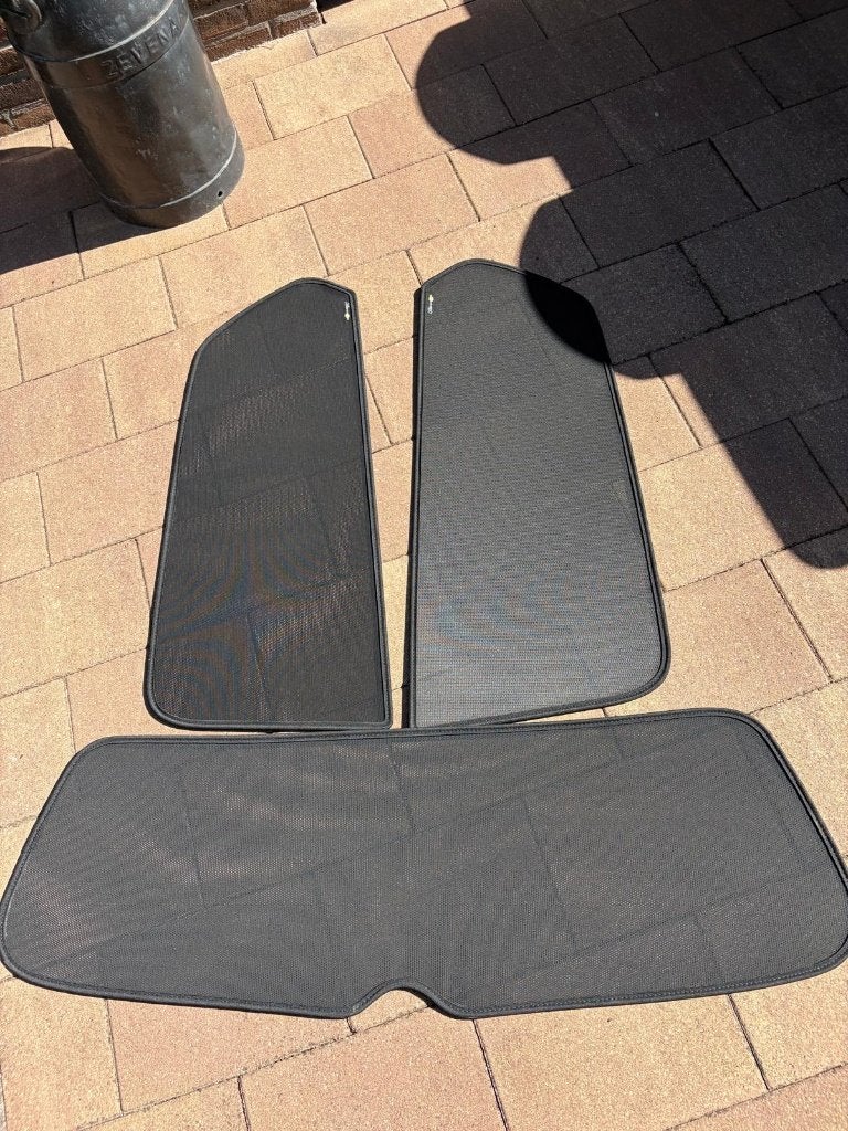 Sonniboy zonwering set voor VW Golf 8, Auto diversen, Ophalen of Verzenden, Zo goed als nieuw