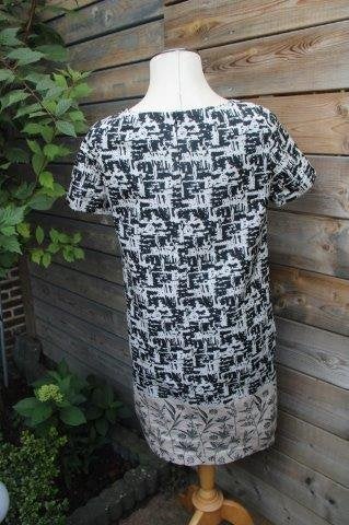 Jurk zwart/ creme Max mara mt 38 Vaste prijs AANBIEDING, Maat 38/40 (M), Zwart, Max Mara, Ophalen of Verzenden