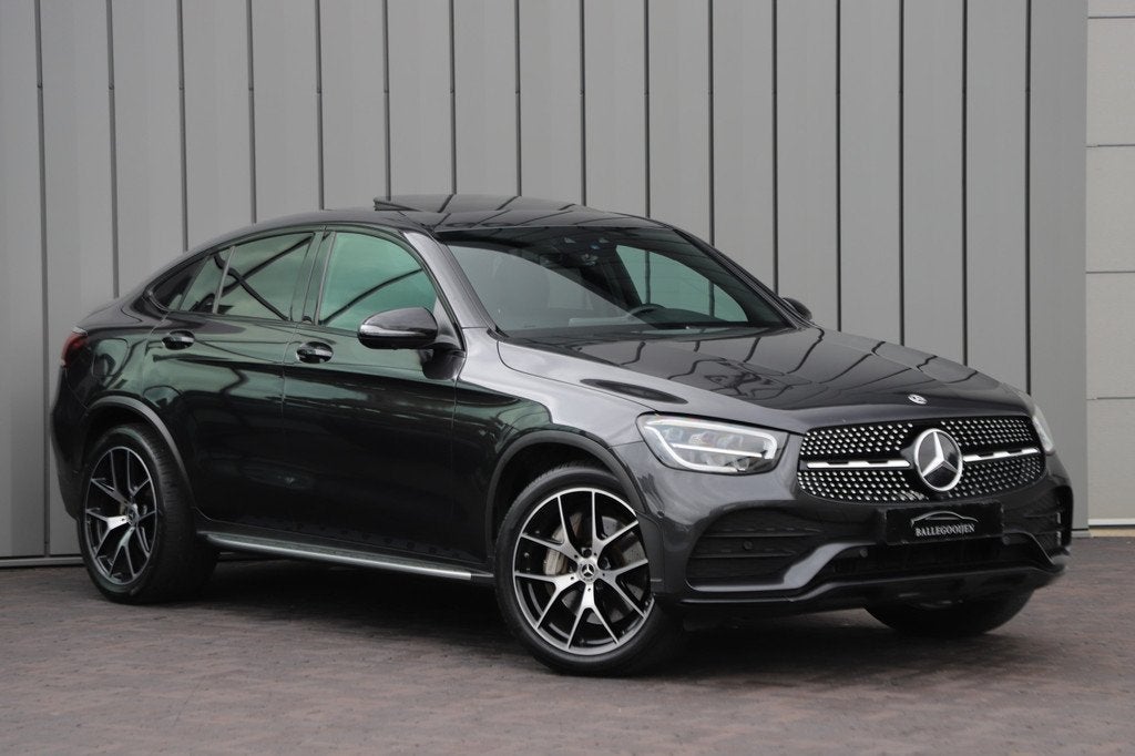 Mercedes-Benz GLC Coupé 300 AMG 4-Matic | 258PK | Schuifdak, Gebruikt, 4 cilinders, Automatische klimaatregeling, Bedrijf
