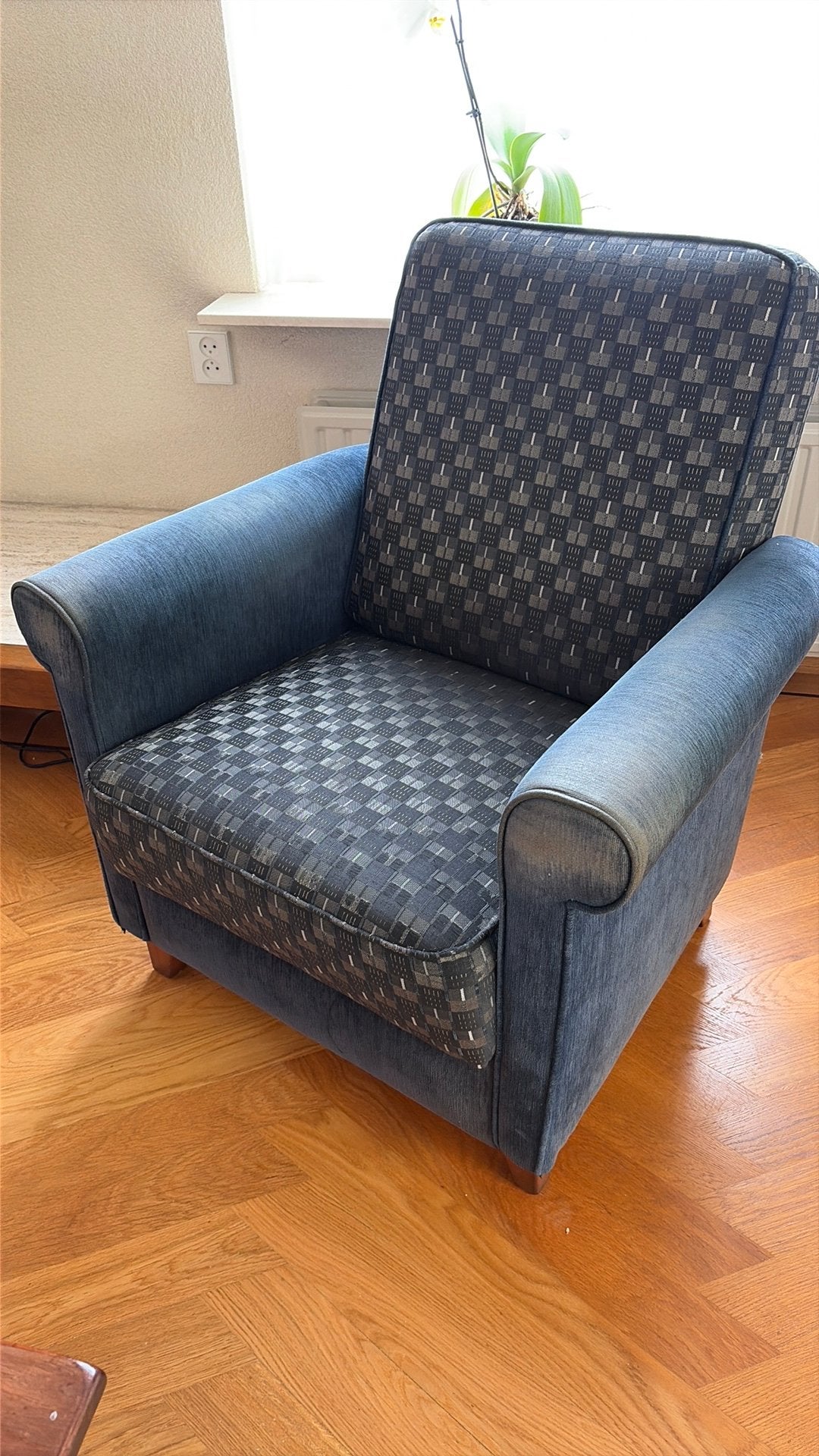Fauteuil met verstelbaar leuning — MOET  SNEL WEG, Ophalen, Gebruikt, 75 tot 100 cm, Stof