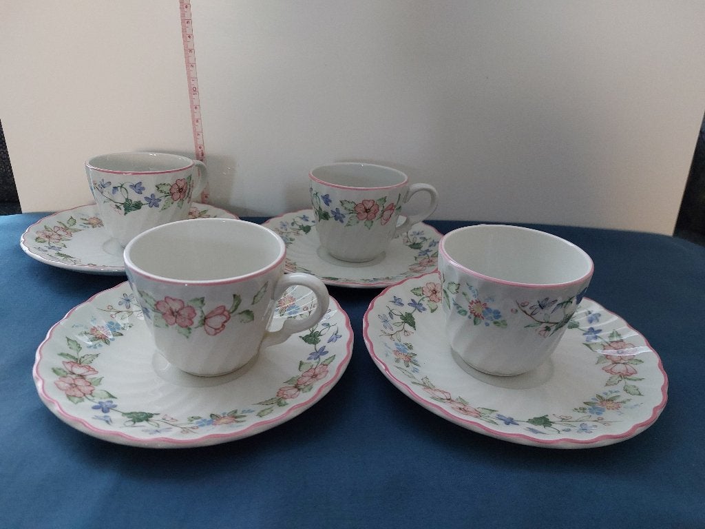 Vintage Wood & Sons "Spring Fields" kop en schotel set, Overige merken, Vintage, Ophalen of Verzenden, Zo goed als nieuw