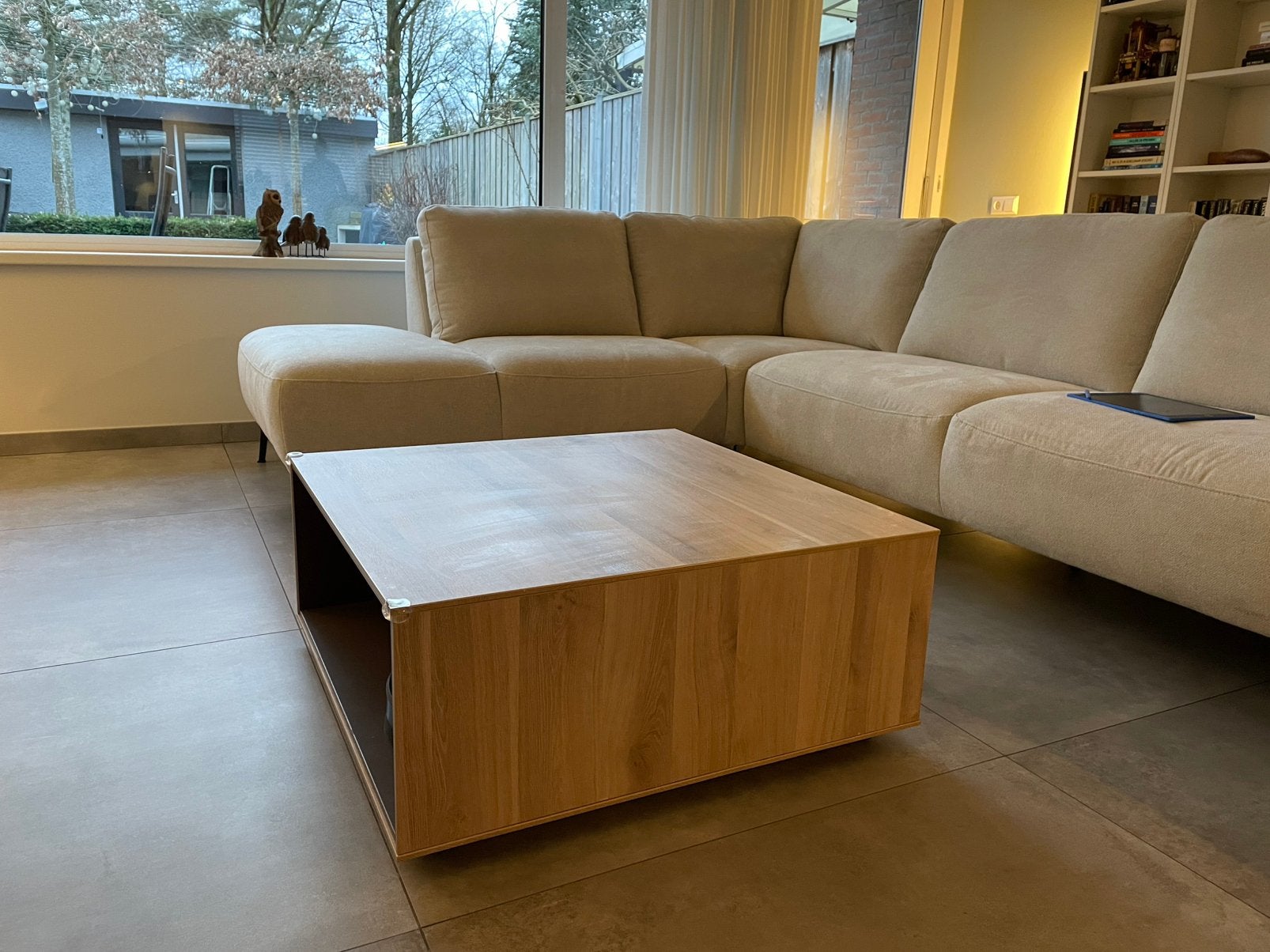 Salontafel 2 jaar oud, Ophalen, 100 tot 150 cm, 50 tot 100 cm, Zo goed als nieuw