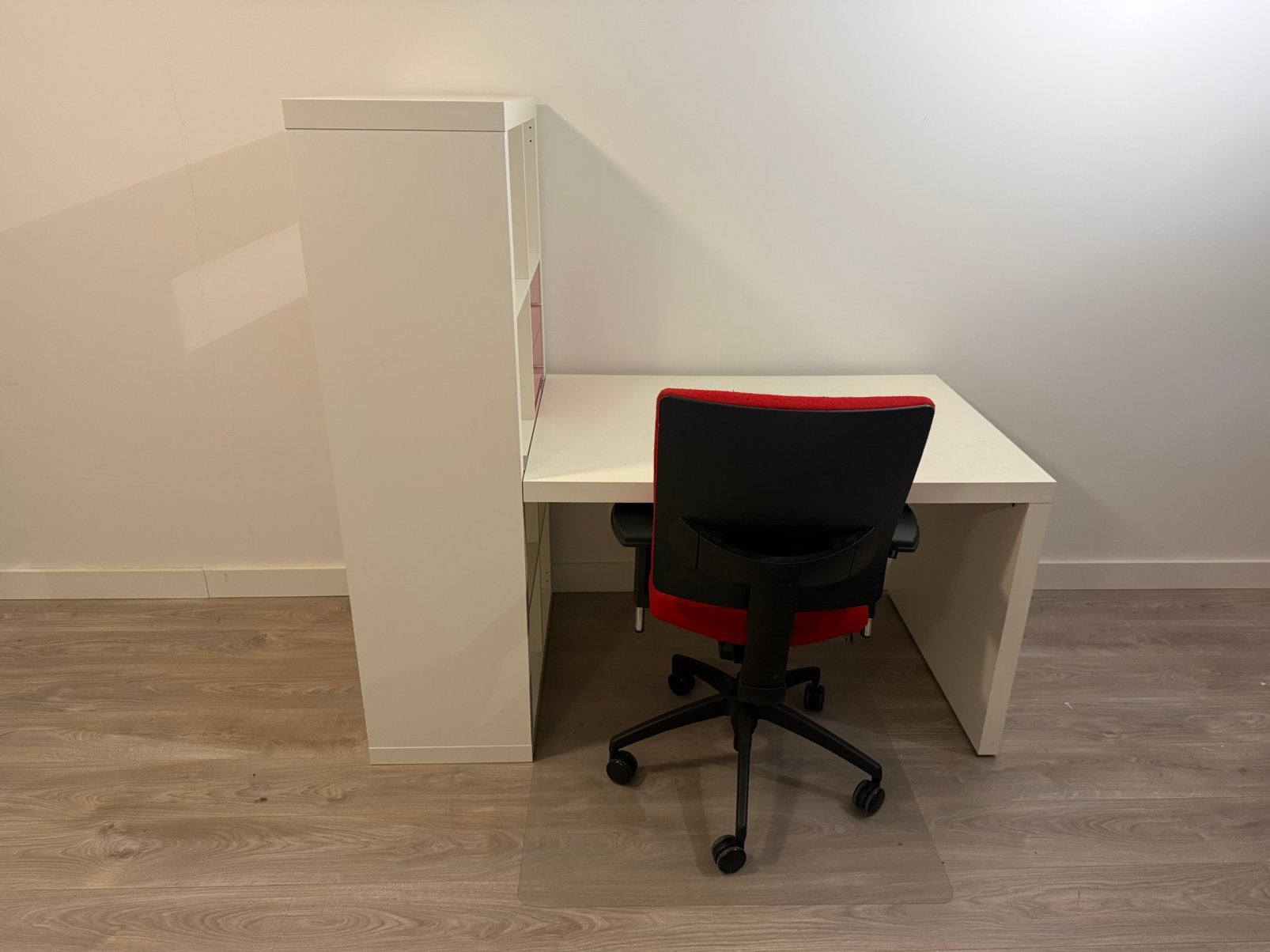 Bureau compleet, Huis en Inrichting, Bureaus, Gebruikt, Bureau-kast combinatie, IKEA, Wit, Met lades, Opbergruimte, Ophalen