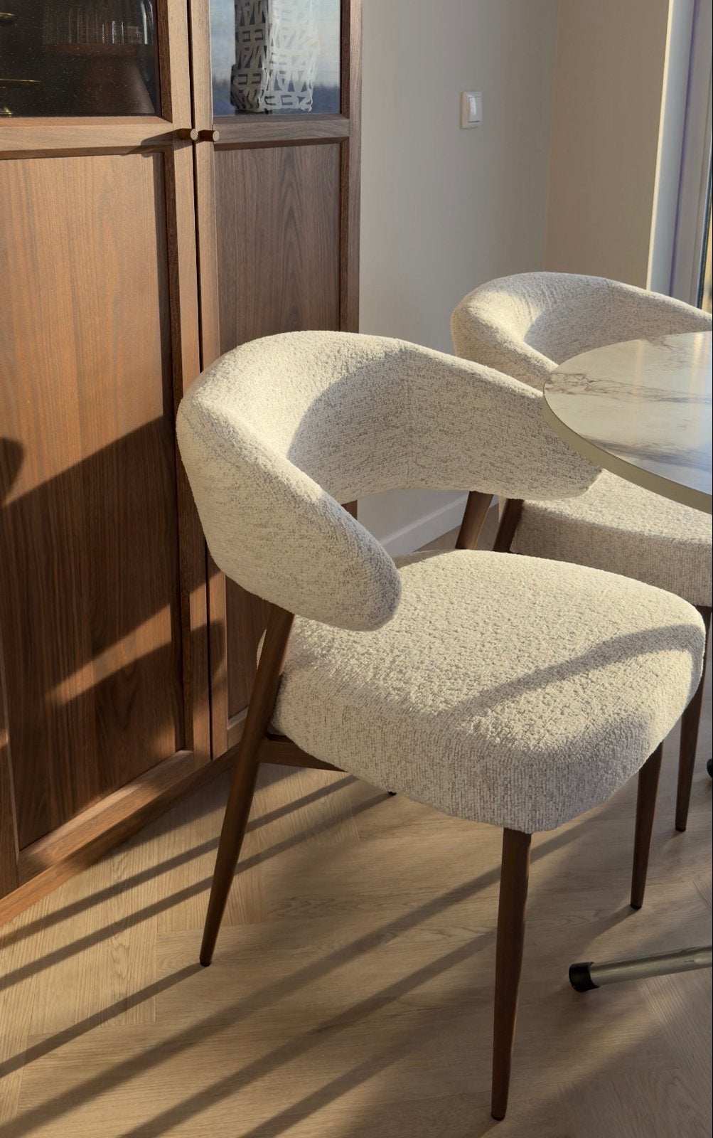2x Action Japandi stoelen, Twee, Overige kleuren, Ophalen of Verzenden, Zo goed als nieuw