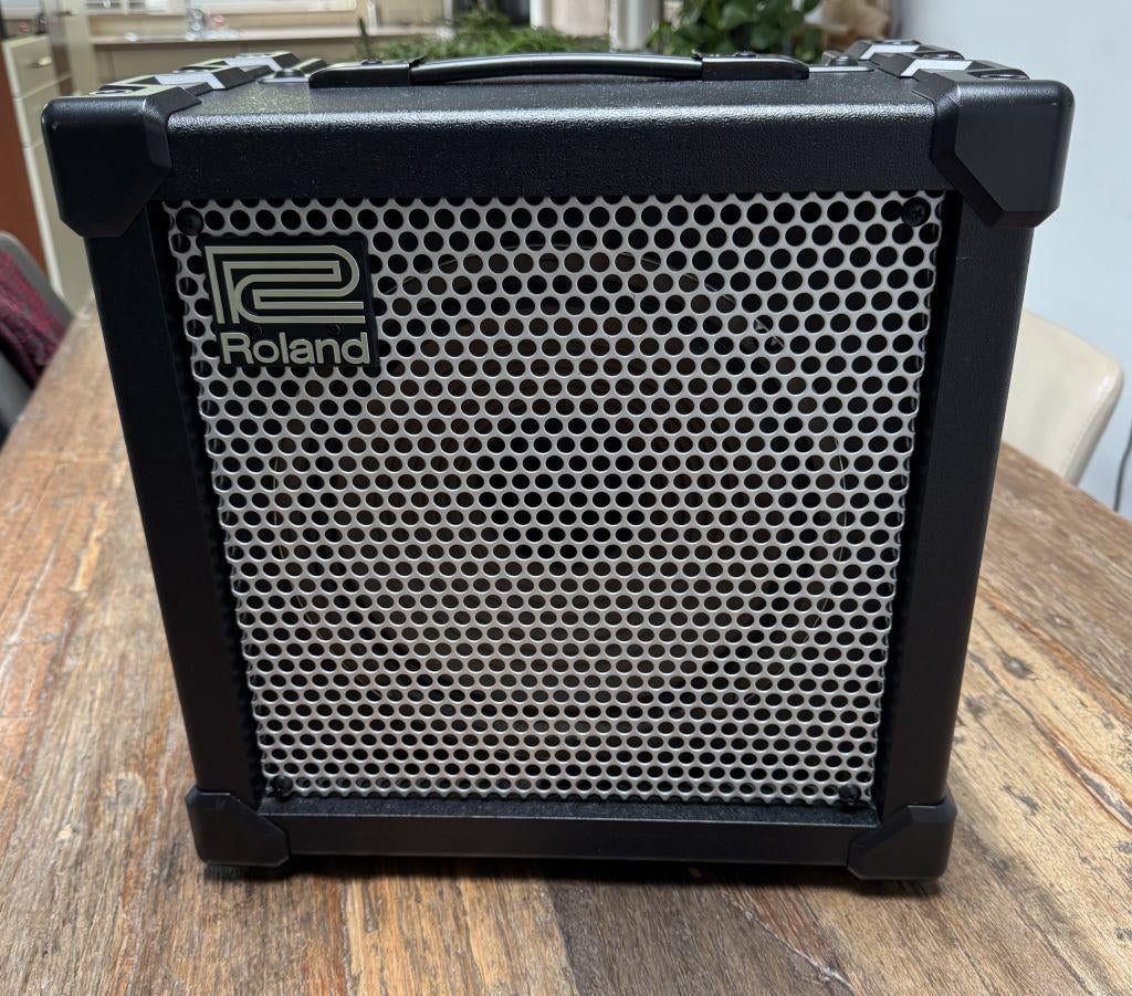 Roland Cube 40XL, Muziek en Instrumenten, Versterkers | Bas en Gitaar, Ophalen, Zo goed als nieuw, Gitaar, Minder dan 50 watt