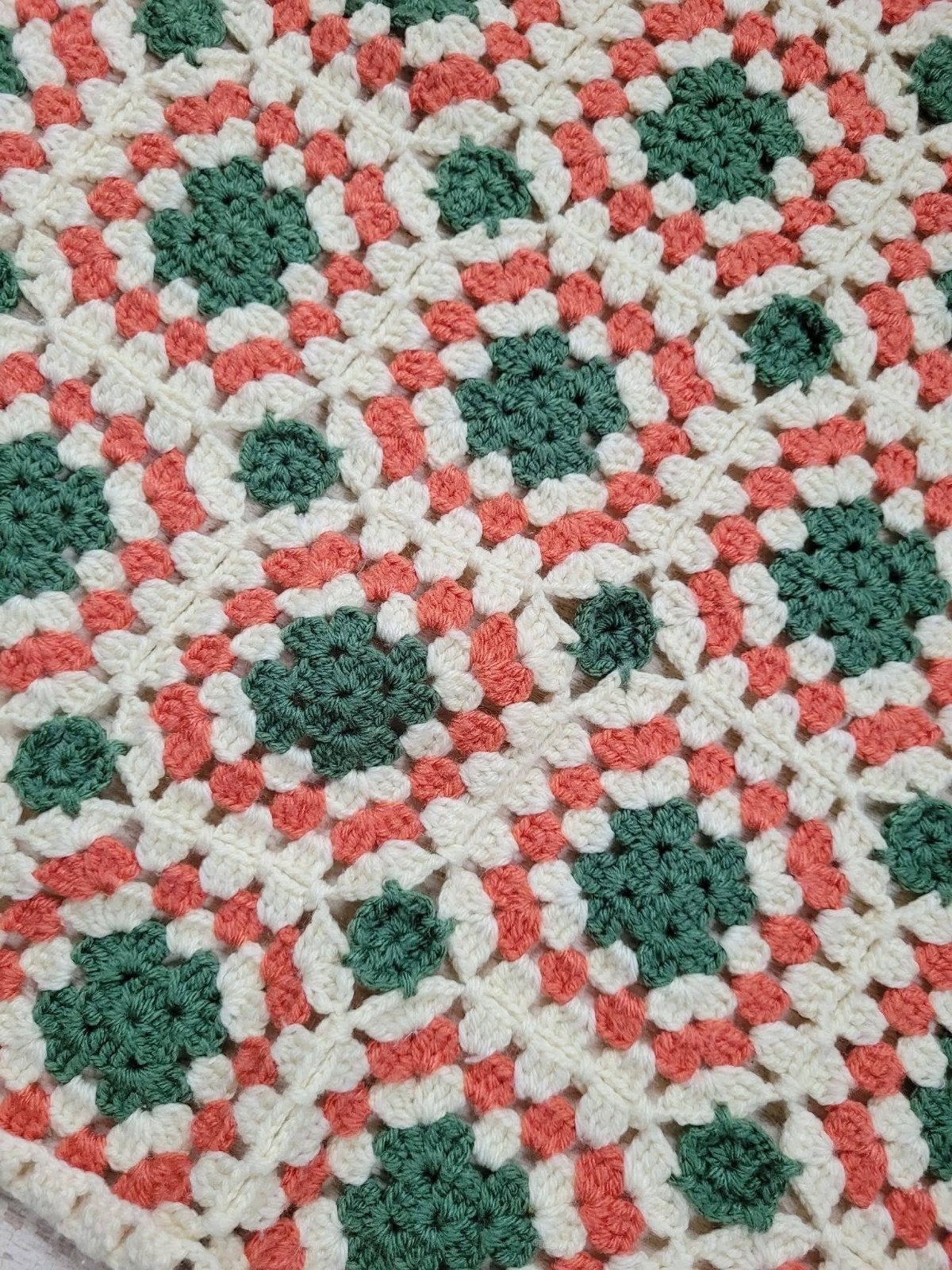Prachtige gehaakte deken/plaid - granny square motief -, Verzenden