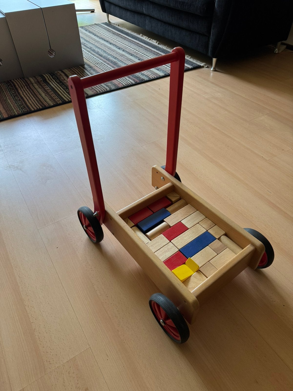 Blokken kar, loopwagentje, Ophalen, Zo goed als nieuw, Duw- of Trekspeelgoed