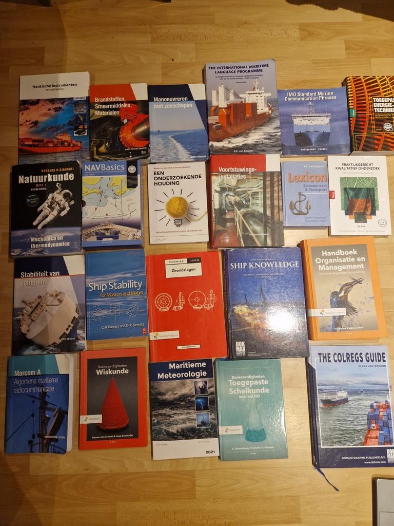 Boeken HBO Maritiem Officier STC/Hogeschool Rotterdam, Ophalen of Verzenden, Beta, Gelezen, HBO