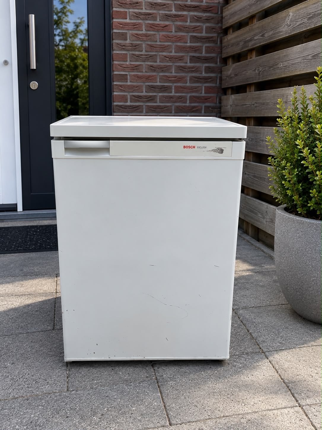 Bosch Exclusiv Koelkast - Compact en Energiezuinig, Witgoed en Apparatuur, Zonder vriesvak, 75 tot 100 liter, Bosch@mail. Nl, Zo goed als nieuw