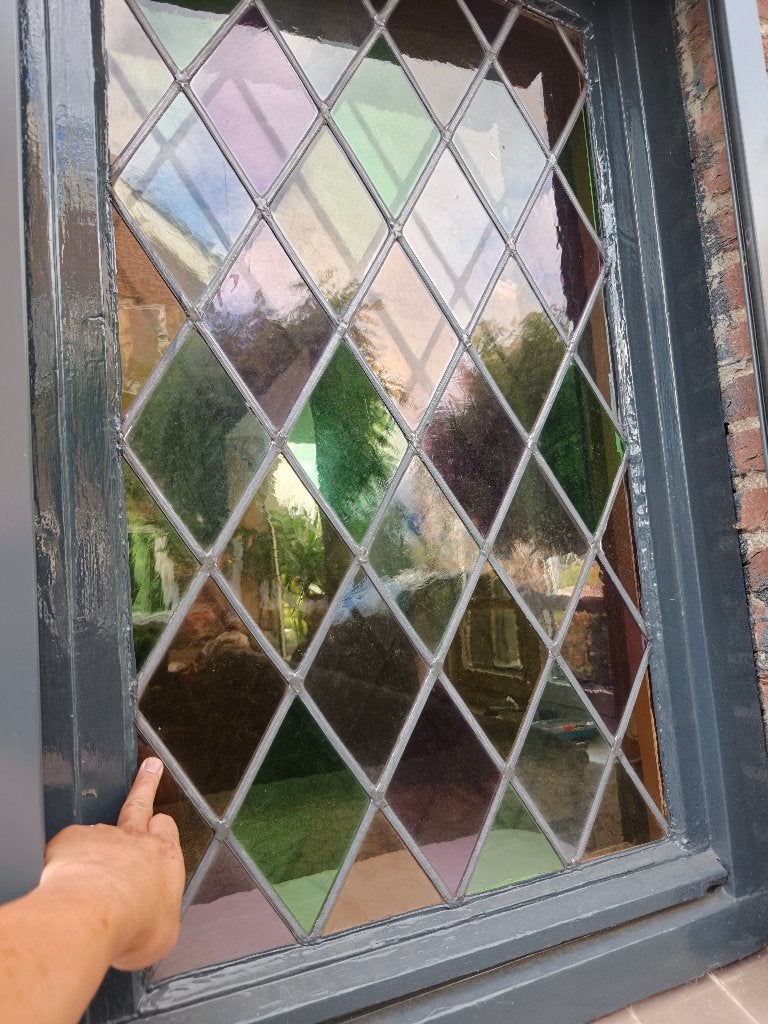 4 antieke gekleurde glas-in-loodramen  (80-100 jaar oud), Ophalen