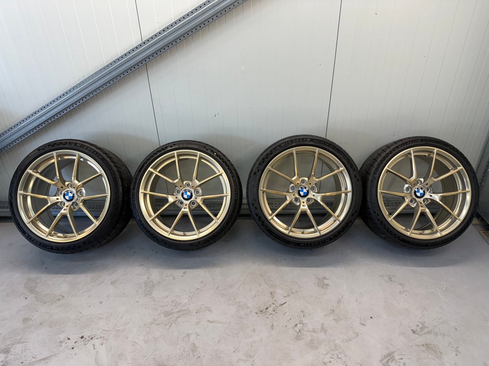 BMW 763M 19” Frozen Gold M2cs Spec / Cup 2, Auto-onderdelen, Ophalen, 19 inch, Zomerbanden, Banden en Velgen