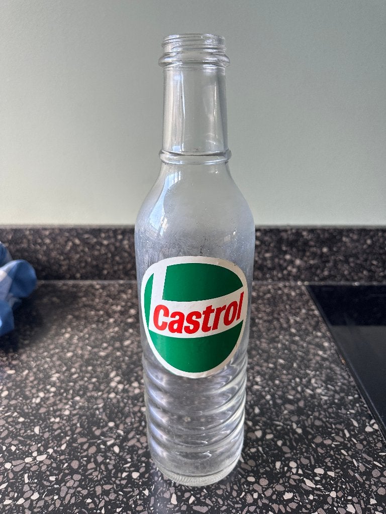Mooie Castrol oliefles. Glas bottle olie fles MOTOR OIL., Ophalen of Verzenden, Gebruikt, Overige typen